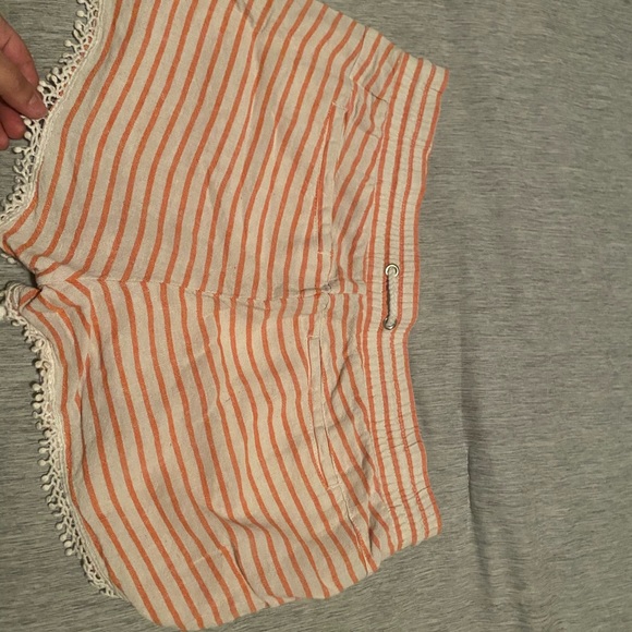 Rewind Shorts - Picture 2 of 2